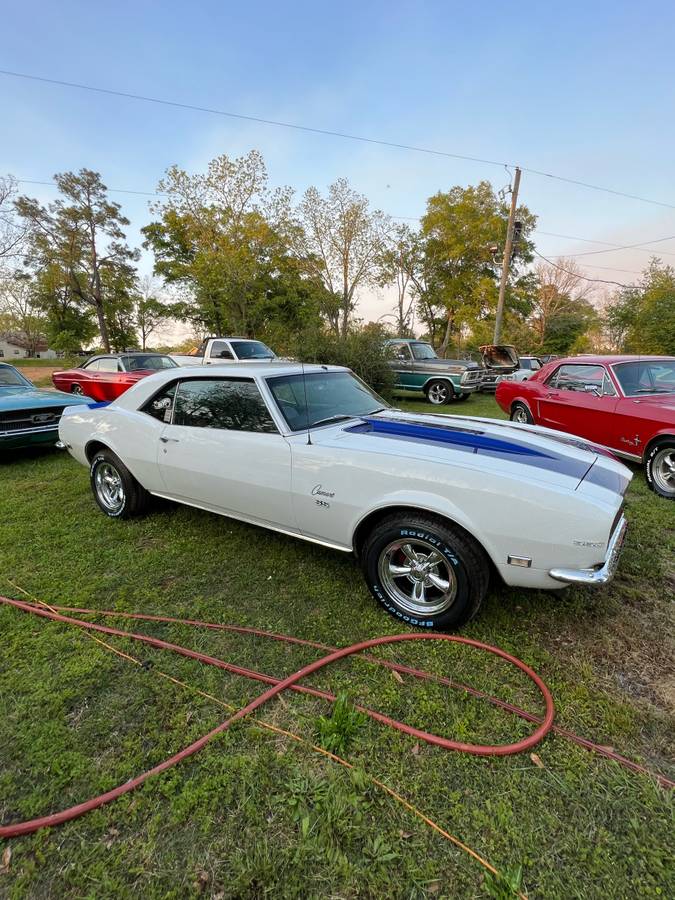 Chevrolet-camaro-ss-1968-white-2
