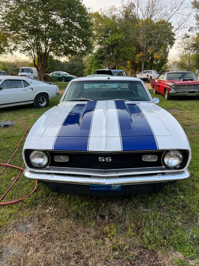 Chevrolet-camaro-ss-1968-white-4