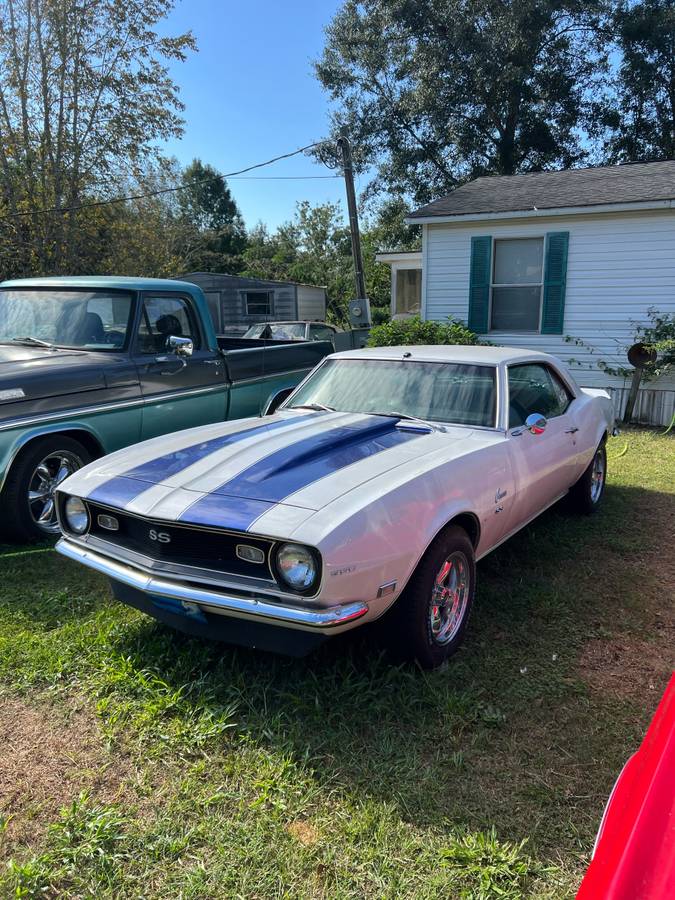Chevrolet-camaro-ss-1968-white
