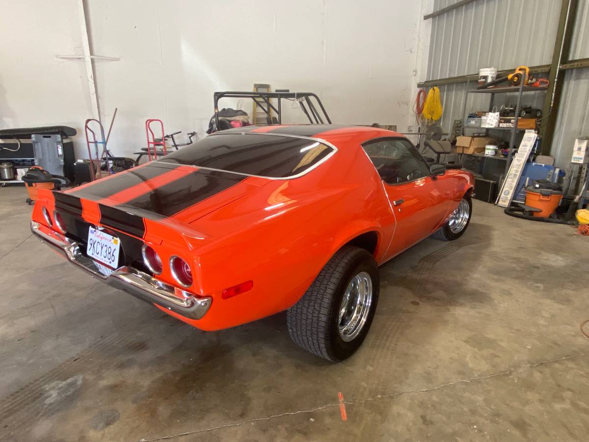 Chevrolet-camaro-ss-1970-orange