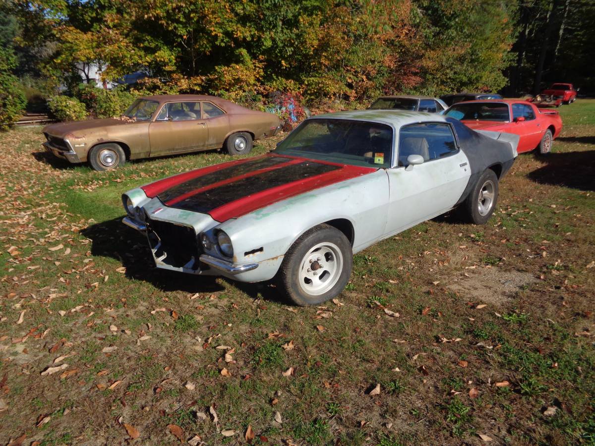 Chevrolet-camaro-ss-1972-green-14