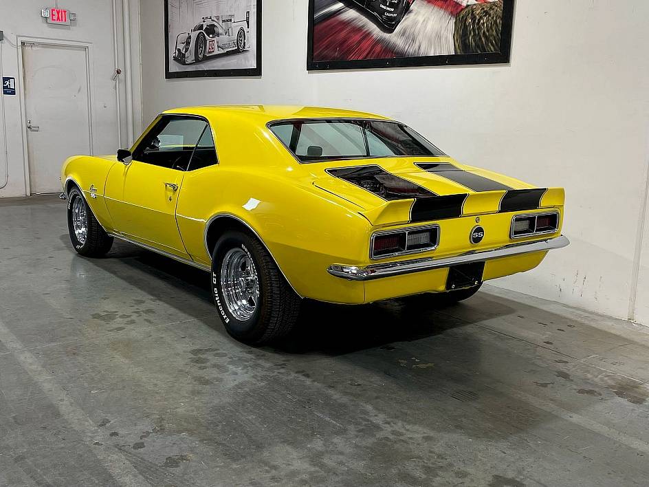 Chevrolet-camaro-ss-gas-coupe-1968-yellow-1