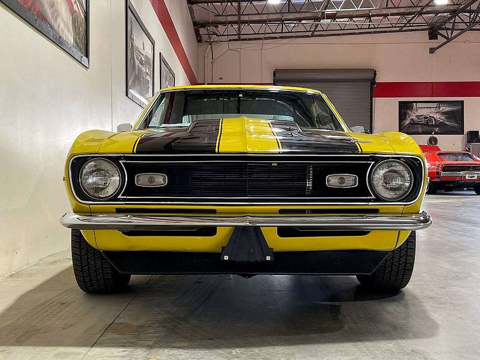 Chevrolet-camaro-ss-gas-coupe-1968-yellow-13