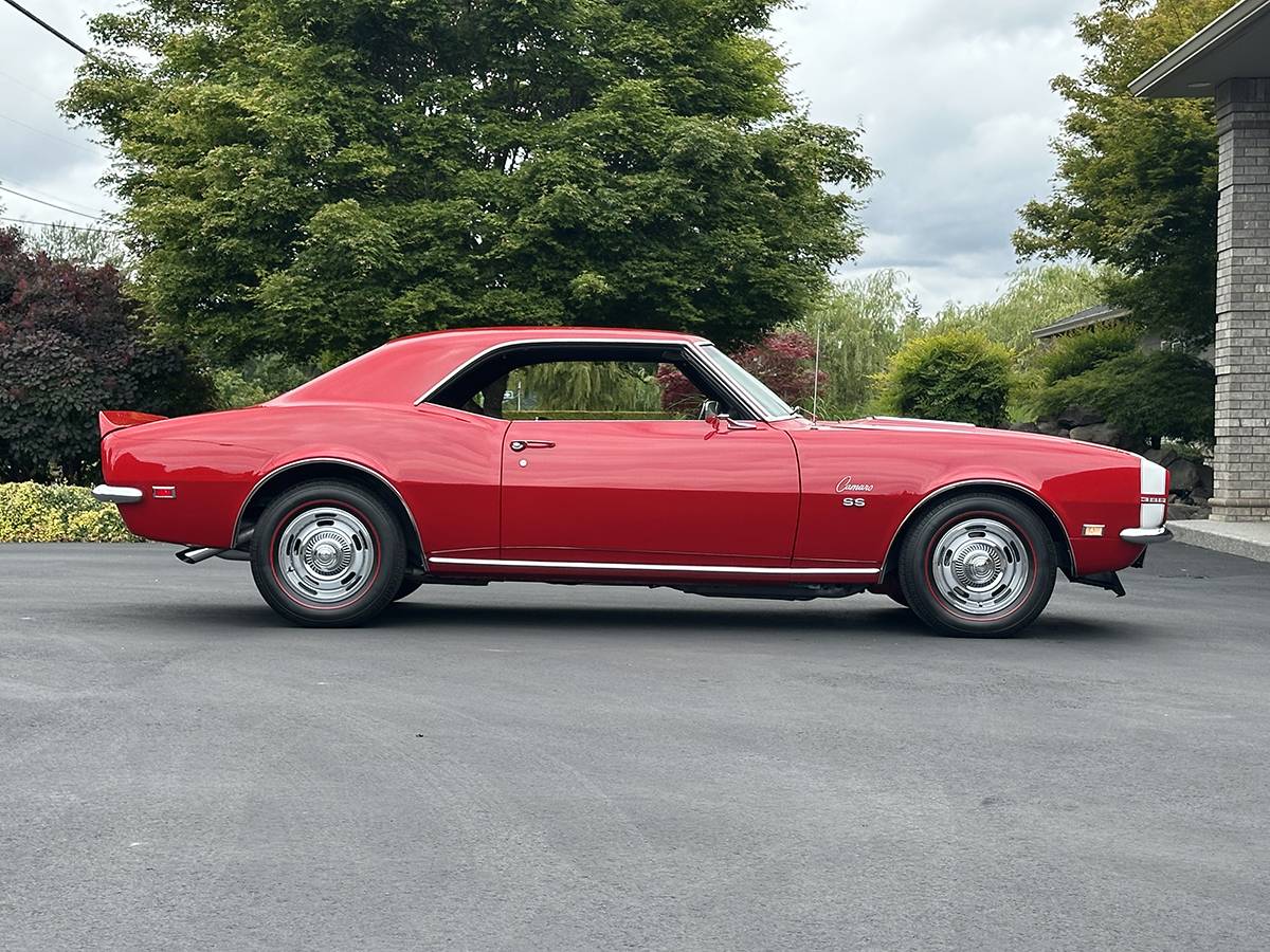 Chevrolet-camaro-ss396-1968-red-11