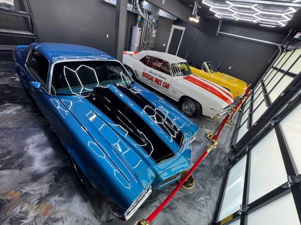 Chevrolet-camaro-z28-1970-blue-2