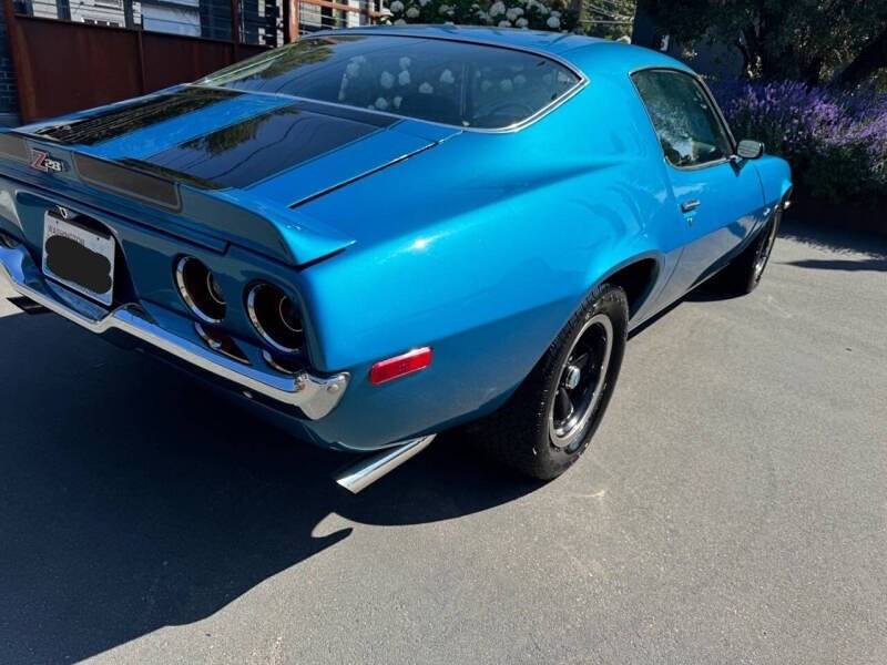 Chevrolet-camaro-z28-1970-blue-20
