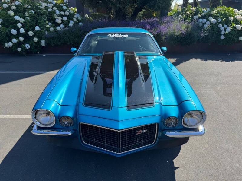 Chevrolet-camaro-z28-1970-blue-28