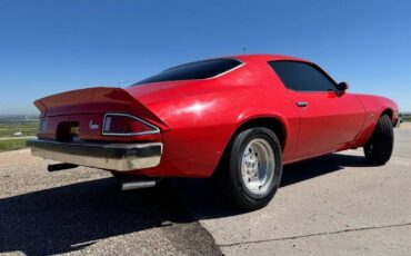 Chevrolet-camaro-z28-1974-red-2