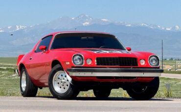 Chevrolet-camaro-z28-1974-red