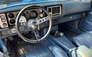 Chevrolet-camaro-z28-1981-blue-14
