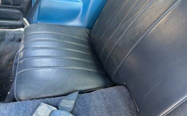 Chevrolet-camaro-z28-1981-blue-8