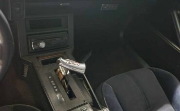 Chevrolet-camaro-z28-1986-blue-9