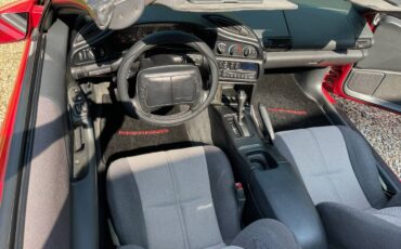 Chevrolet-camaro-z28-1995-red-1