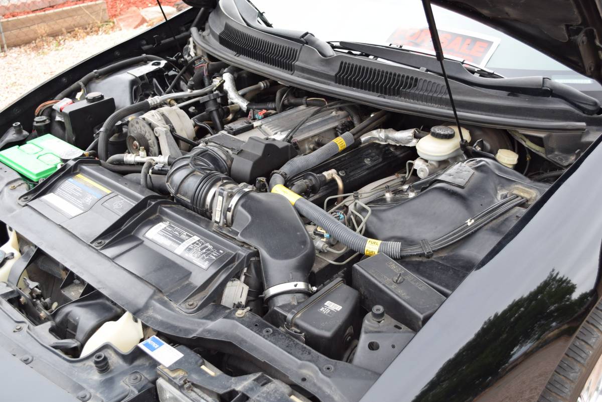 Chevrolet-camaro-z28-convertible-1994-black-6