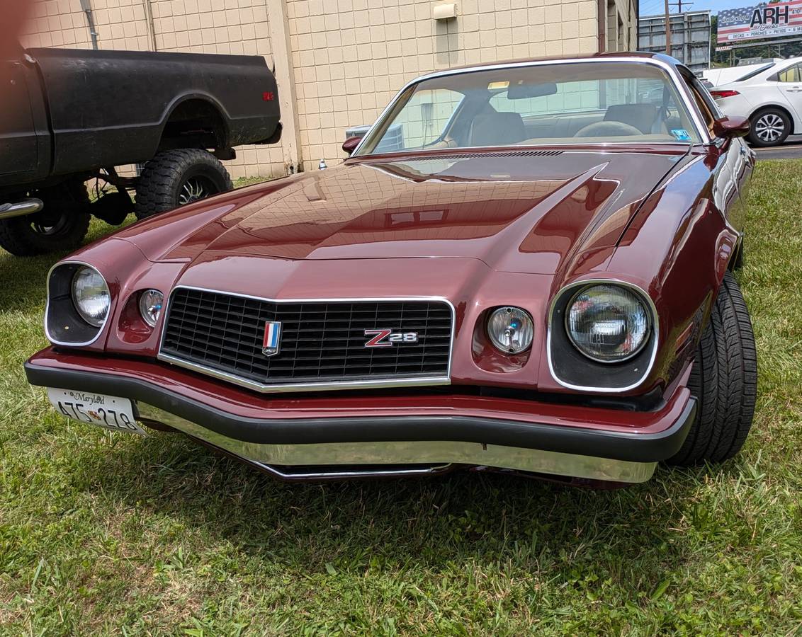 Chevrolet-camaro-z28-lt-1974-custom-6