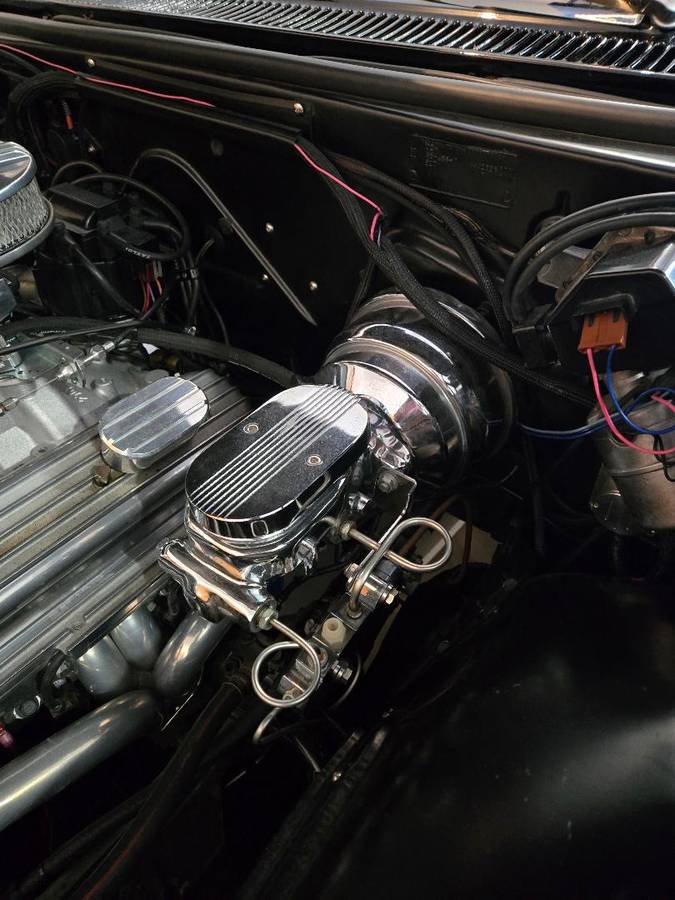 Chevrolet-caprice-1966-black-32