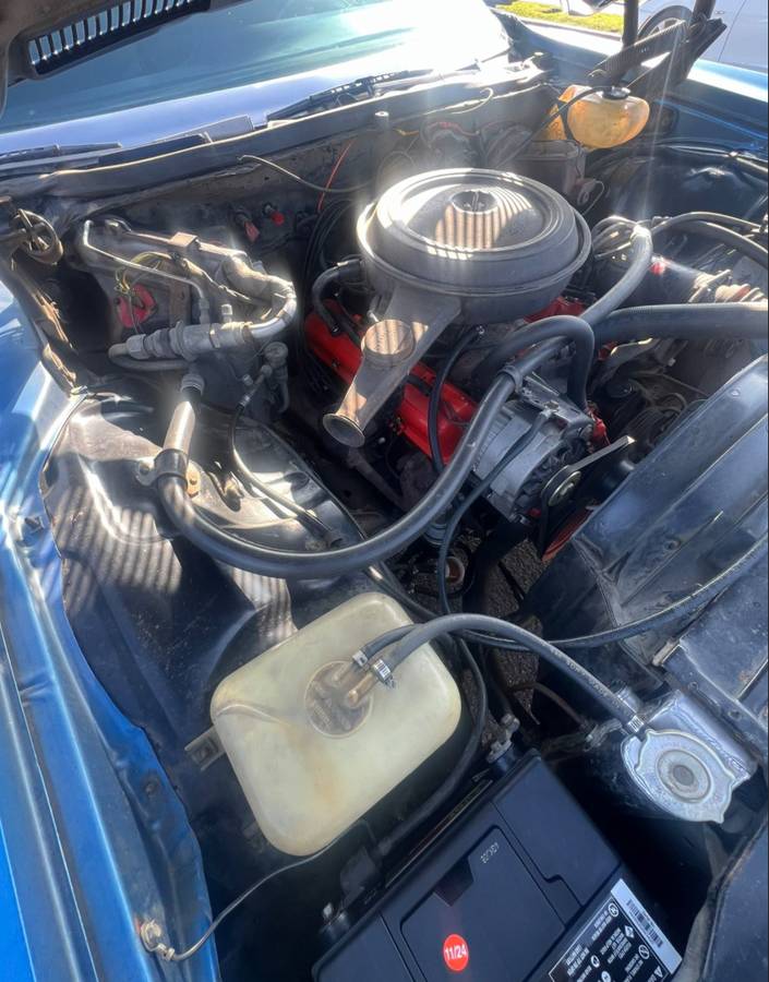 Chevrolet-caprice-1973-blue-1