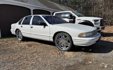 Chevrolet-caprice-1996-white-6
