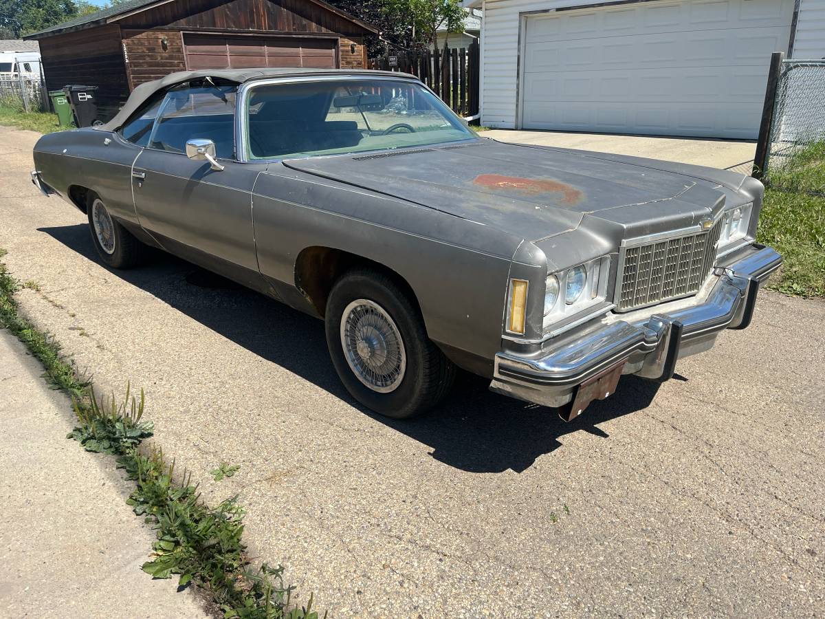 Chevrolet-caprice-classic-1974-1