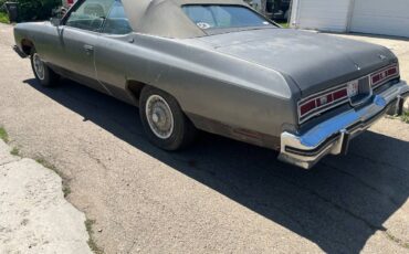 Chevrolet-caprice-classic-1974-3