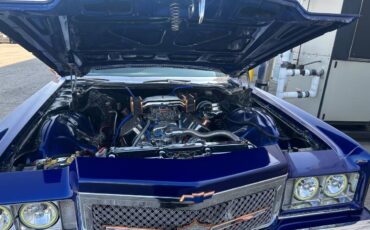 Chevrolet-caprice-classic-1974-blue