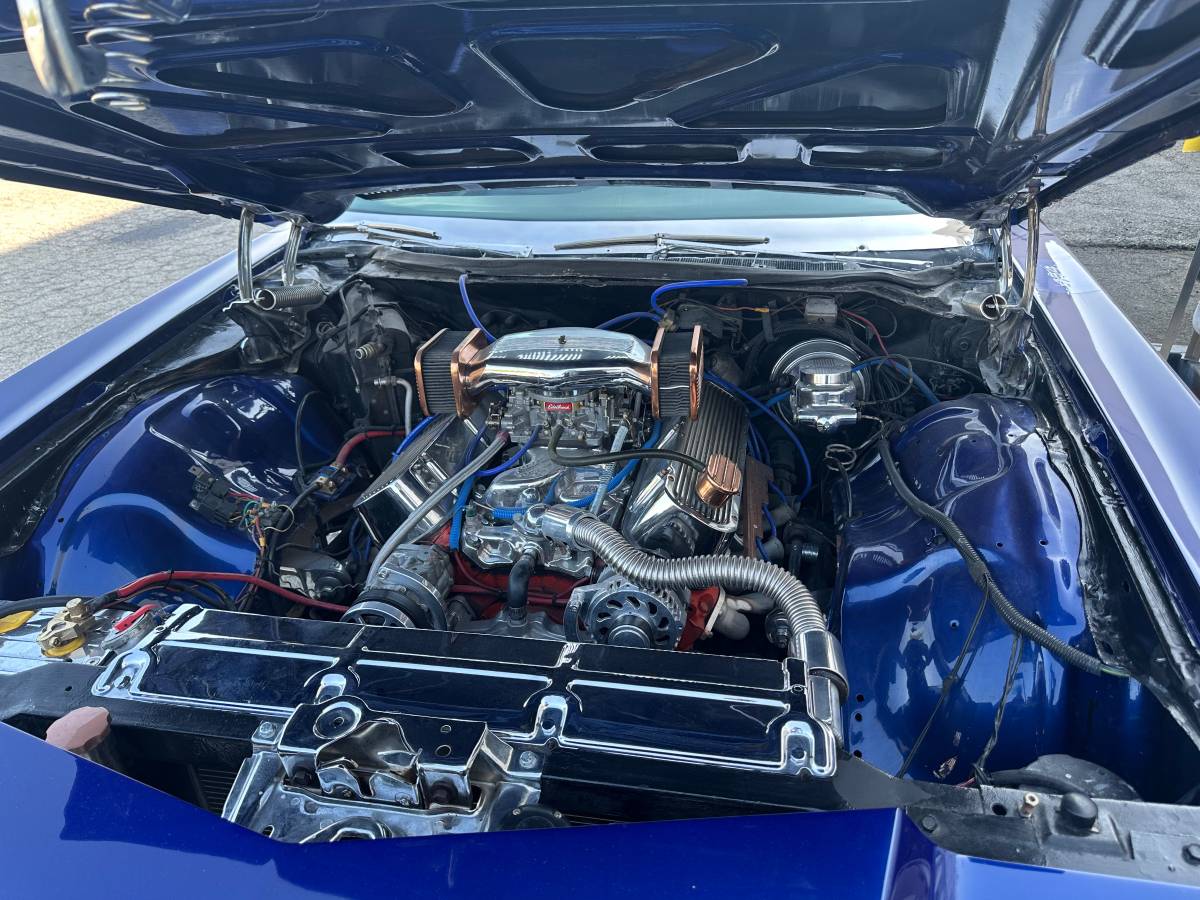 Chevrolet-caprice-classic-1974-blue-5