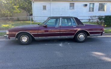 Chevrolet-caprice-classic-1988-8