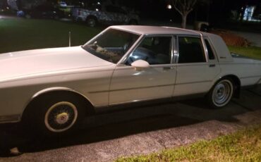 Chevrolet-caprice-classic-1989-white