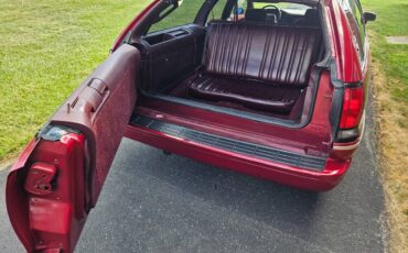 Chevrolet-caprice-classic-wagon-1994-red-16