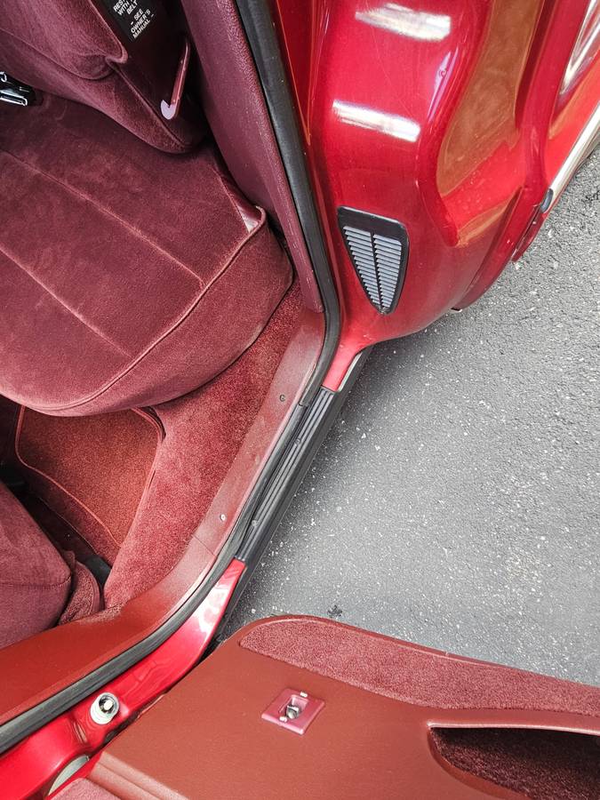Chevrolet-caprice-classic-wagon-1994-red-21