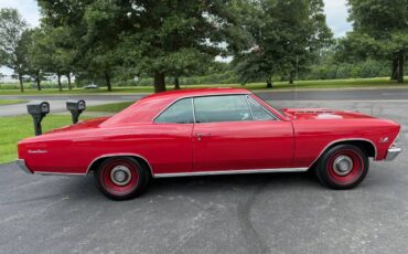 Chevrolet-chevelle-1966-red-135