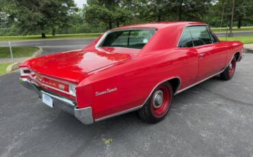 Chevrolet-chevelle-1966-red-221