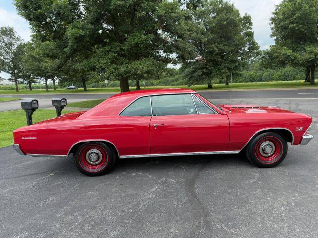 Chevrolet-chevelle-1966-red-241