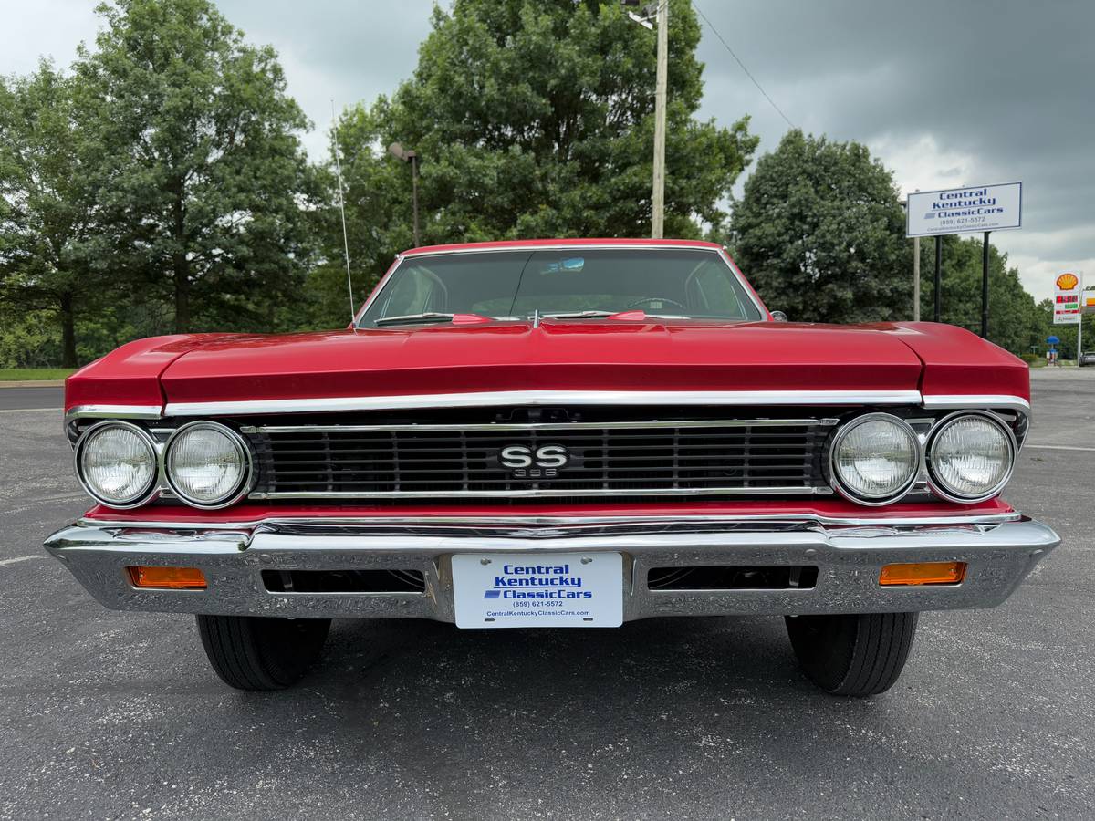 Chevrolet-chevelle-1966-red-251