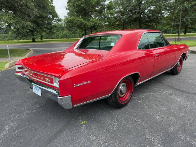 Chevrolet-chevelle-1966-red-37