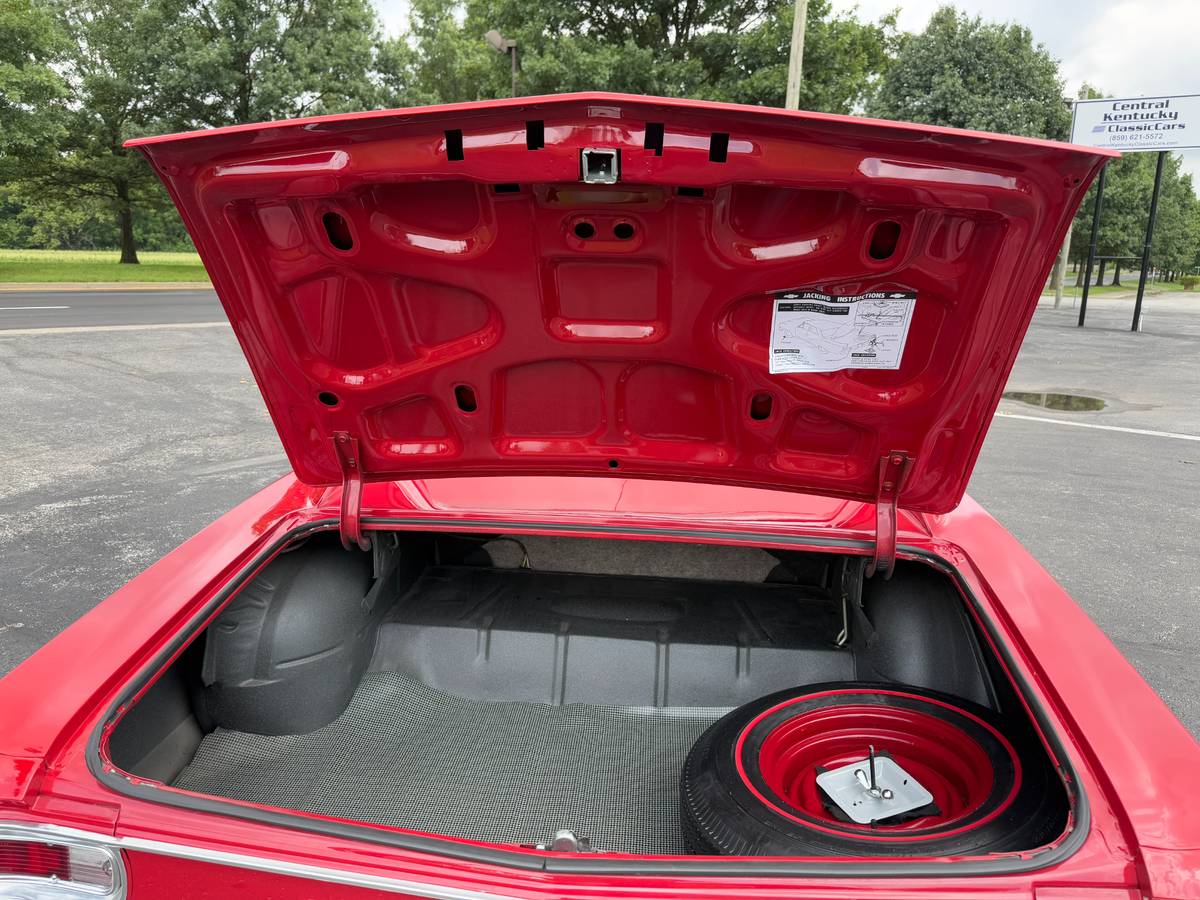Chevrolet-chevelle-1966-red-72