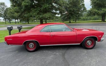 Chevrolet-chevelle-1966-red-77