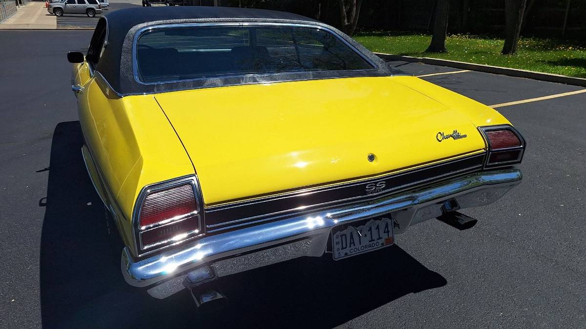 Chevrolet-chevelle-1969-yellow-4