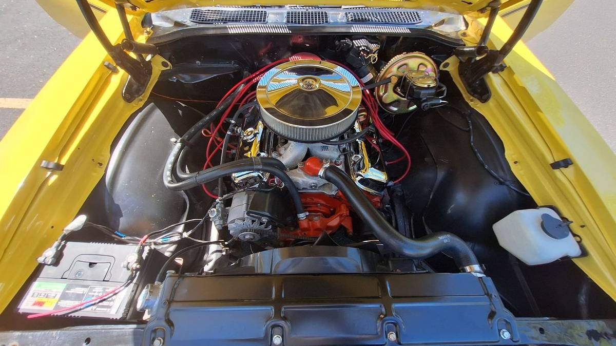 Chevrolet-chevelle-1969-yellow-7