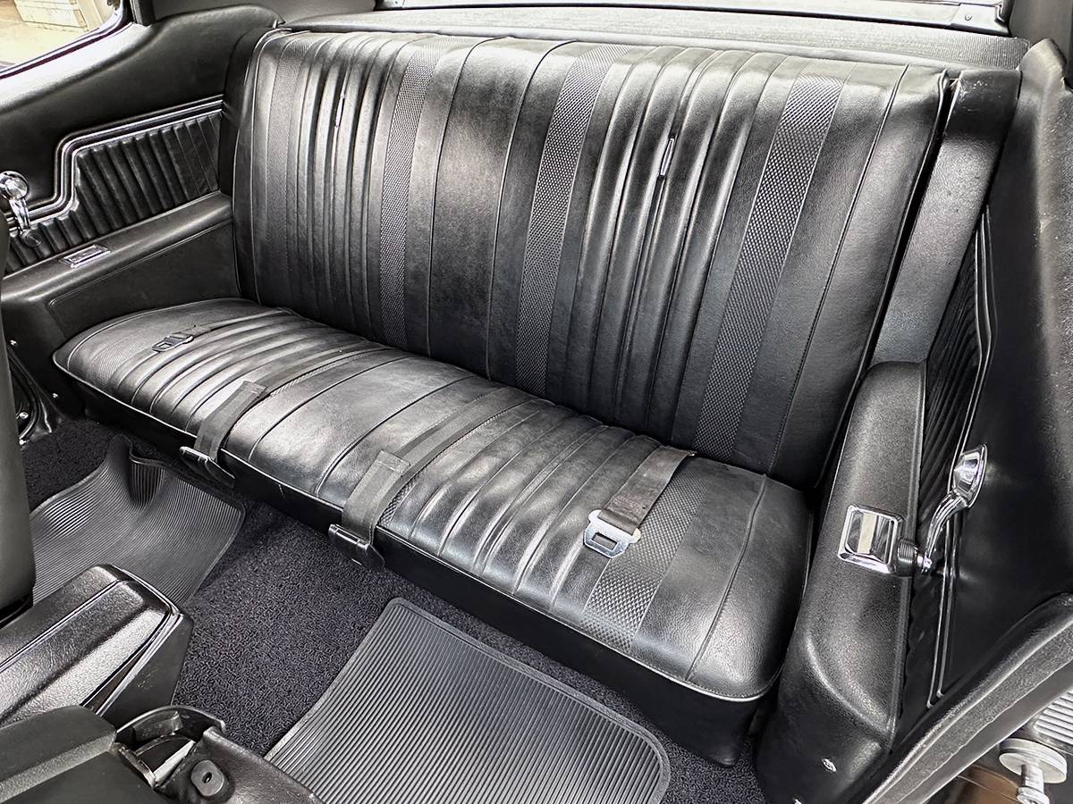 Chevrolet-chevelle-ls6-ss454-1970-black-2