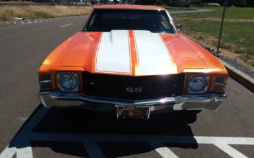 Chevrolet-chevelle-malibu-1971-orange-2