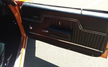 Chevrolet-chevelle-malibu-1971-orange-9