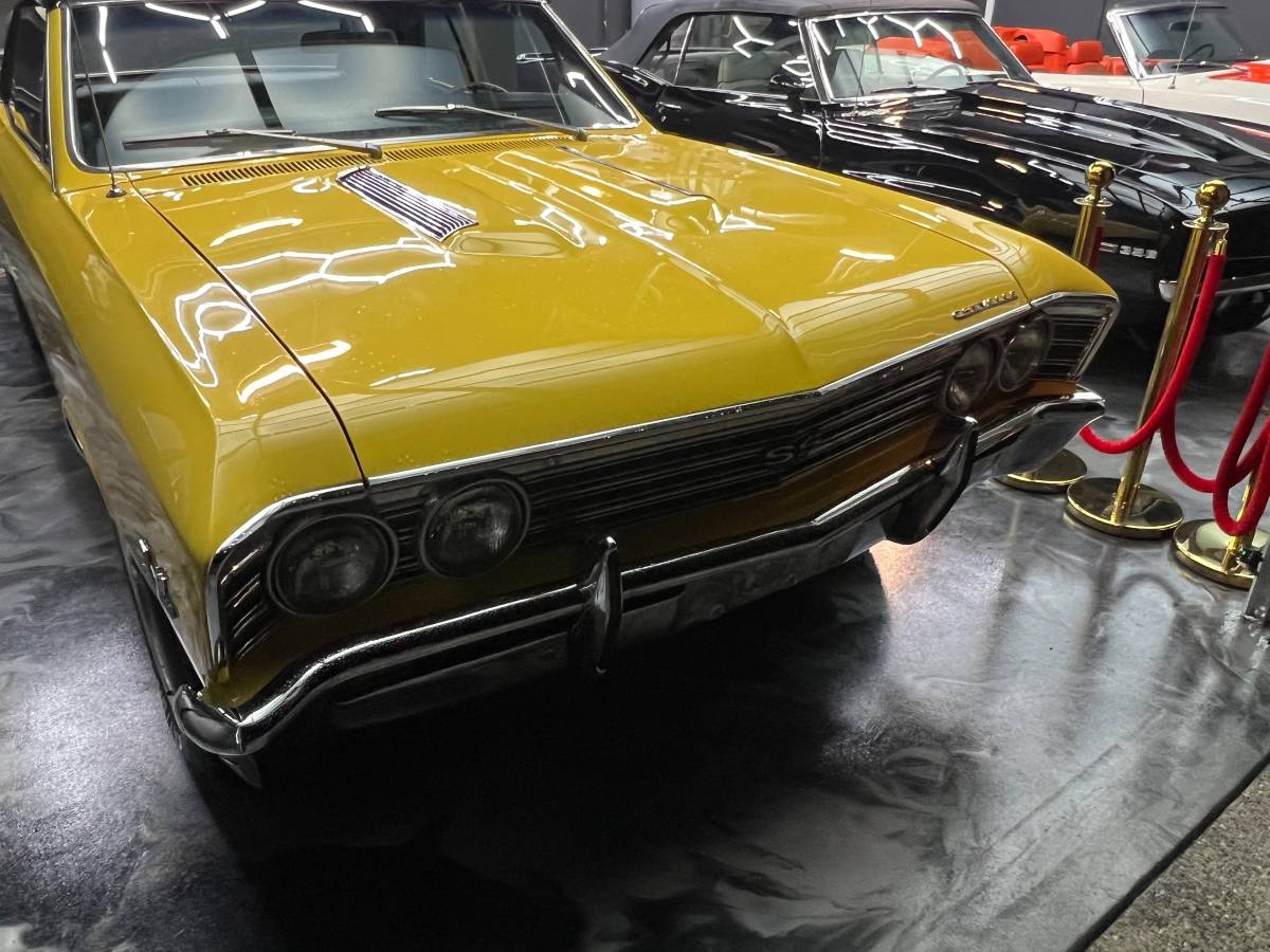 Chevrolet-chevelle-ss-1967-yellow-16