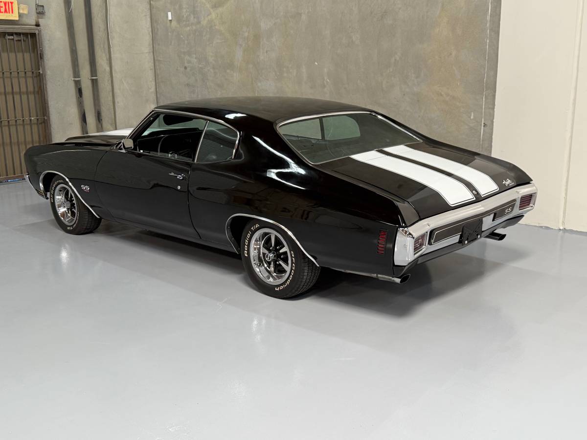 Chevrolet-chevelle-ss-1970-black-22