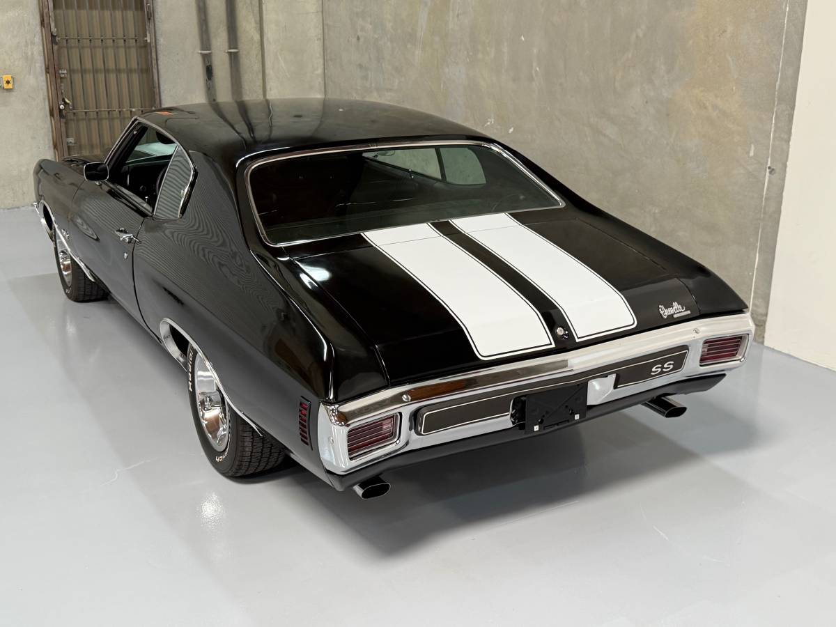 Chevrolet-chevelle-ss-1970-black-9