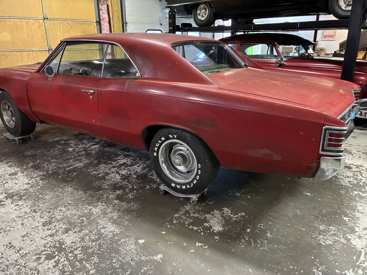 Chevrolet-chevelle-ss396-1967-3