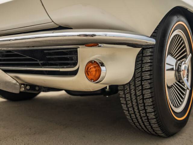 Chevrolet-chevy-corevette-stingray-1965-custom-10