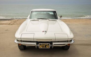Chevrolet-chevy-corevette-stingray-1965-custom-33
