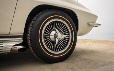 Chevrolet-chevy-corevette-stingray-1965-custom-38