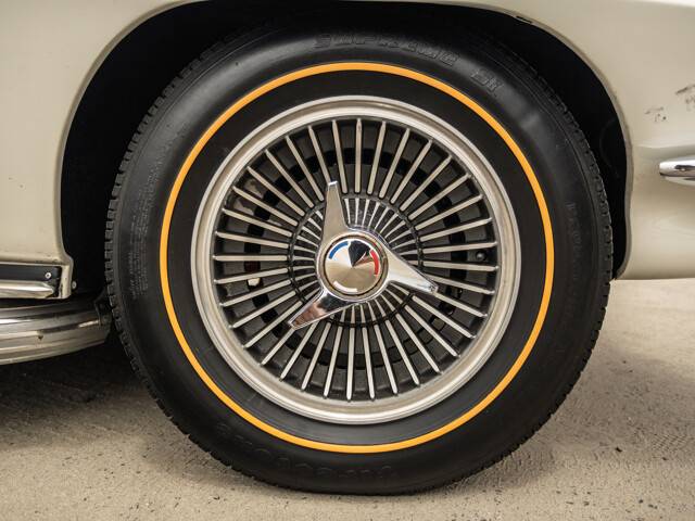 Chevrolet-chevy-corevette-stingray-1965-custom-39